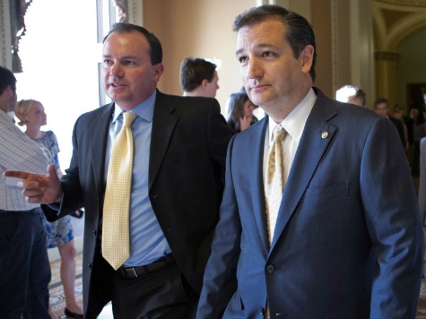 Cruz, Lee, Legal Stars Gather for Federalist Society Convention in D.C.