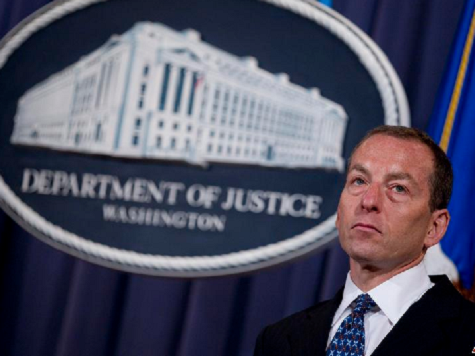 DOJ's Lanny Breuer to Resign in Wake of Fast and Furious Scandal