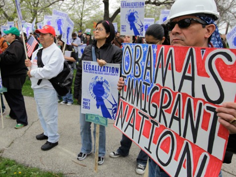 Report: DHS Halted Background Checks to Meet Flood of Amnesty Requests