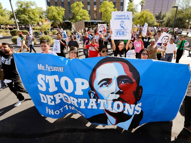 Obama Cozies Up with CEOs to Lobby Congress for Amnesty