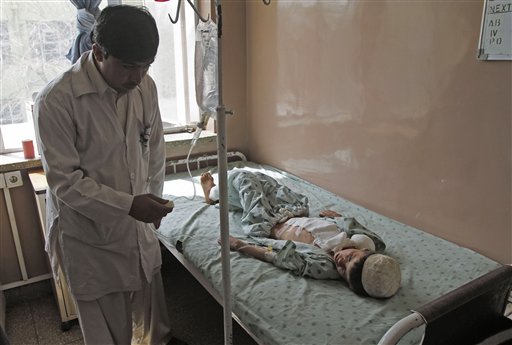 Afghan Car Bomb Explodes Early, Kills 9 Militants