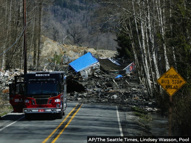 8 Feared Dead, 100+ Missing in Washington Landslide