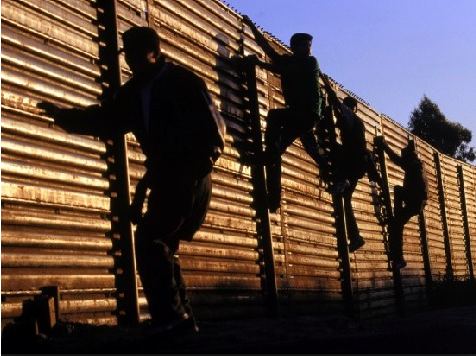 Sheriffs' Association: Release Of Convicted Immigrants 'Unacceptable'