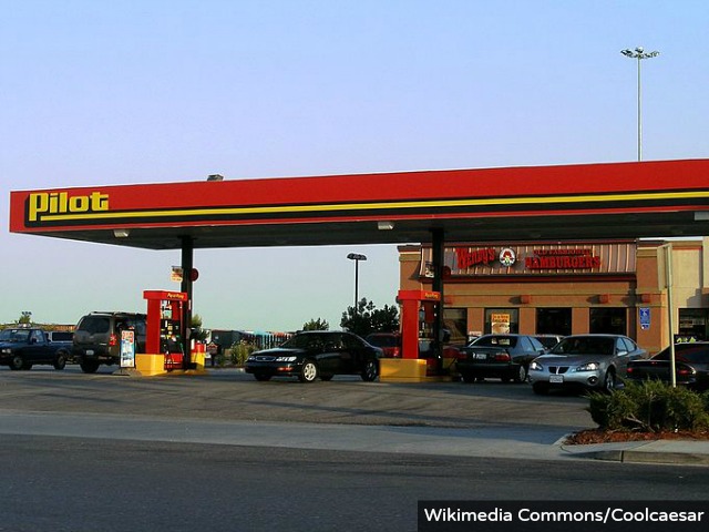 Truck-Stop Chain Co-Owned by Tennessee Governor Bill Haslam to Pay $92M Fine