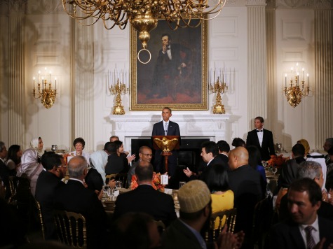 Obama Hails Religious Freedom at White House Iftar Dinner