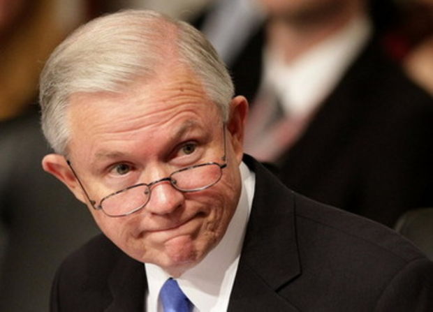 Sessions to Congress: Back Ted Cruz or Remain 'Complicit' in 'Nullification of Border'