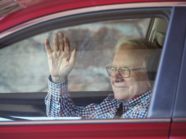 Buffett Drops Out of California Fundraiser for Kentucky Democratic Senate Candidate