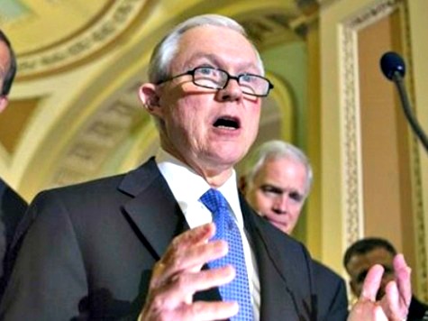 Jeff Sessions: Defund Obama's Exec Amnesty in Next Funding Bill