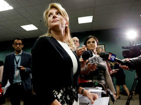 Texas Paper: Wendy Davis's Campaign Staff Raise 'Troubling Questions' About Integrity