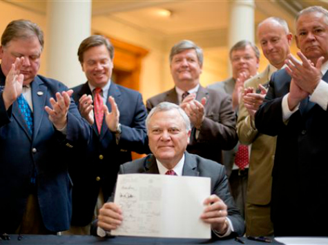 Georgia Gov. Nathan Deal to Hold Special Ceremony to Sign Expansion of Concealed Carry Law