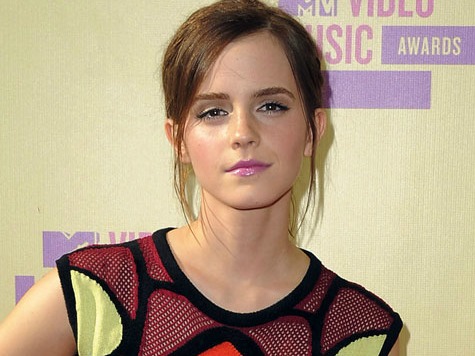 Emma Watson: Social Media Robs Teens of Innocence