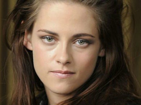 'Twilight' Star Kristen Stewart Set for Guantanamo Bay Drama