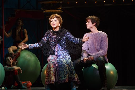 At Tonys, 'Kinky Boots' Races Out to Early Lead