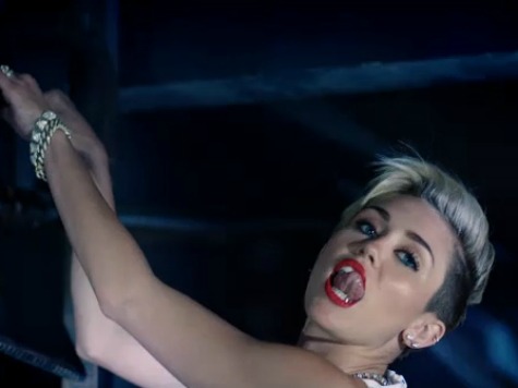 Miley Cyrus, Lady Gaga Bare (Mostly) All at MTV's VMAs