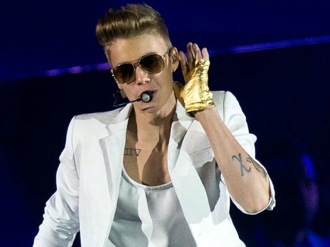Justin Bieber Behind New 'Selfies' Social Network