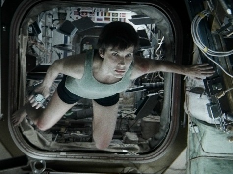 'Gravity' Director Says Sandra Bullock Should Have Worn Diapers for Accuracy's Sake