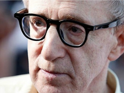 Woody Allen Heckled at Theater: 'I Think He Did It'