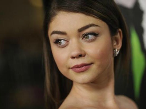 'Modern Family' Star Sarah Hyland Allegedly Groped by Male Fan