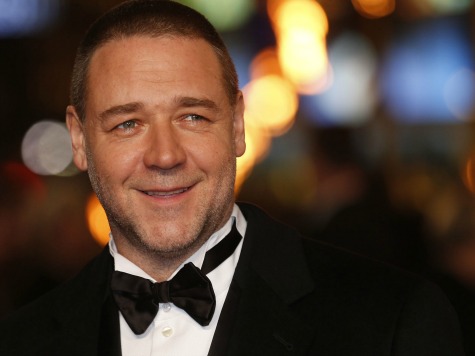 'Noah' Star Russell Crowe Flies Three Times in Day to Promote Enviro-Bible Film