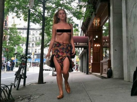 Scout Willis Hits NYC Topless to Protest Instagram's Nudity Policy