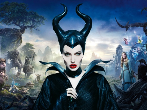 'Maleficent' Review: Jolie's the Whole Show – And That's Enough