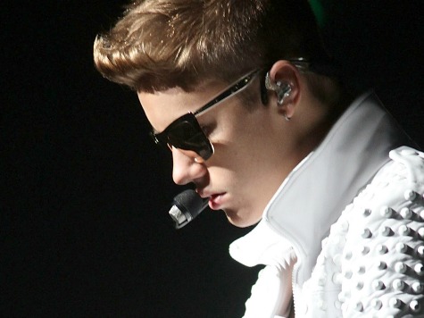 Justin Bieber Gets 2 Years' Probation Over LA Egg-Throwing