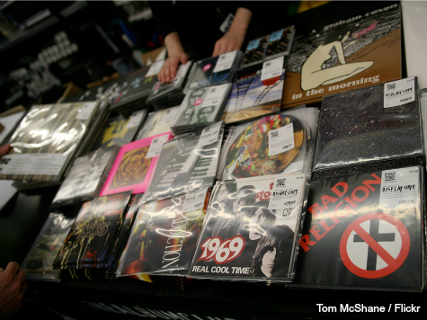 U.S. Weekly Album Sales Hit Record Low Since 1991