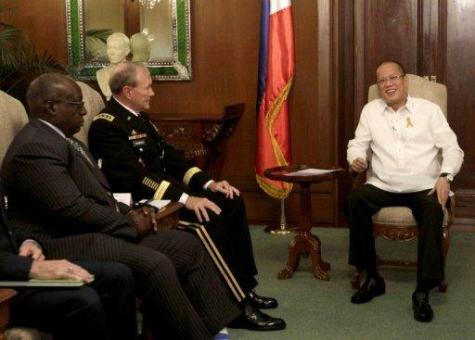 Top US General Talks Military Aid to Philippines