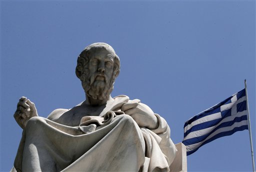 Greek, Spanish Savings Flee Eurozone Crisis