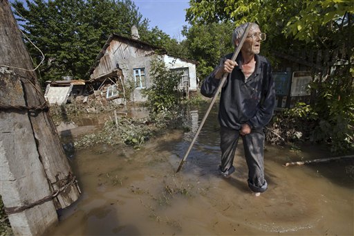 Flooding Exposes Deep Distrust of Russia's Leaders