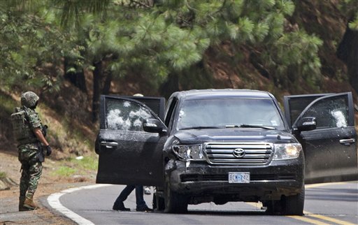 Two US Gov't Employees Said Hurt in Mexico Shooting