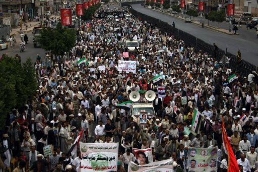 Yemeni Protesters Storm US Embassy: AFP