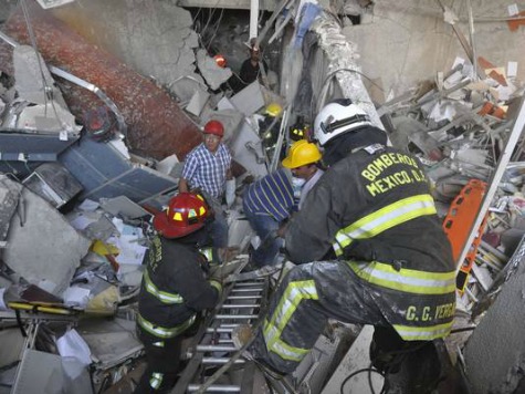 32 Die in Mexico Oil Company Office Building Blast