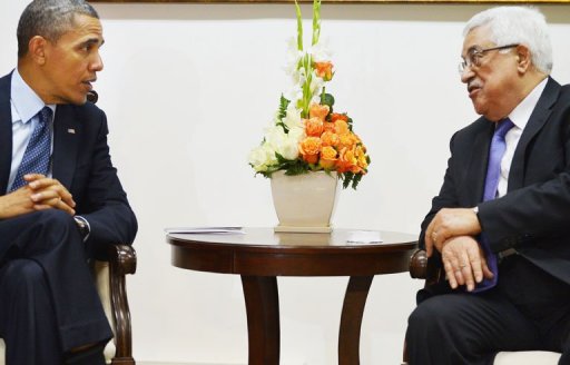 Barack Obama and Mahmud Abbas meet in Ramallah