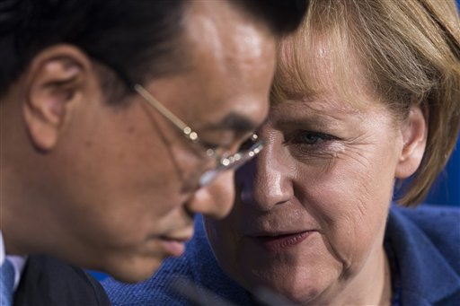 Germany's Merkel Vows to Avoid Trade War with China