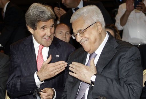 Kerry: Palestinians Seek $4 Billion from Investors