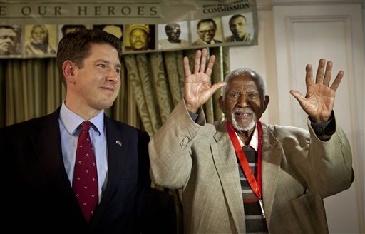 British Government Pays Reparations To Mau Maus: Was Obama's Grandfather Among The Tortured?