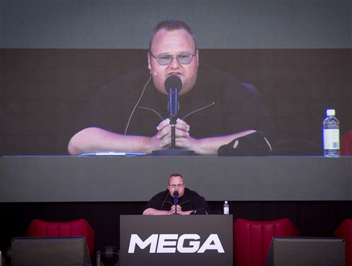 Dotcom 'In Tears' after Megaupload Files Deleted