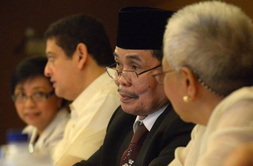 Philippines Seeks Talks with Muslim Rebels Next Month