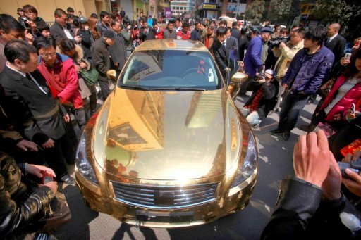 China Produces Fewer Millionaires as Economy Slows