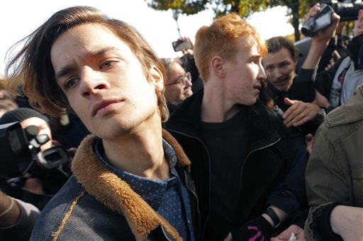 Gay Rally in Russia Breaks Up After Scuffles