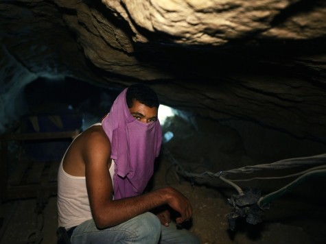 Gaza Terrorists Build Tunnel to Assault Israeli Town, Seize Hostages