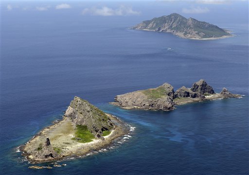 China Sets Air Defense Zone over Islands Claimed by Japan