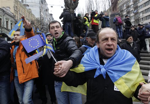 Ukraine: Tens of Thousands March Through Kiev