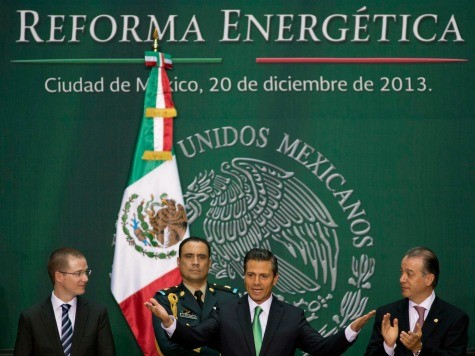 Mexican President Signs Oil and Gas Law