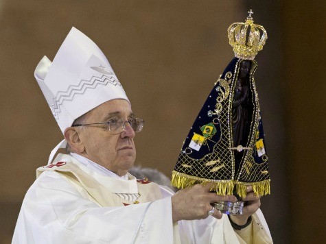 Pope Francis Urges Faithful to Resist 'Ephemeral Idols'