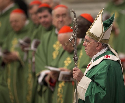 Pope to prelates: no intrigue, favoritism, gossip