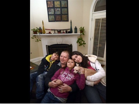 Alabama Family Adopts Four Ukrainian Children During Violent Protests