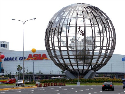 Philippine Thieves Use Hammers to Rob Mall of Asia Jewelry Store