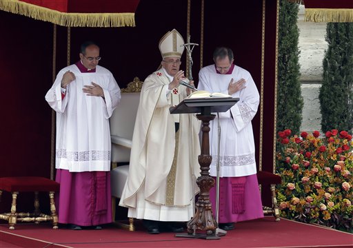 Francis Presides over Historic Day of Four Popes
